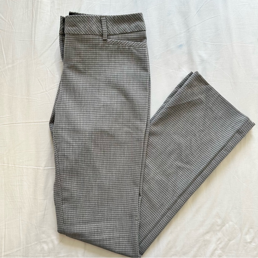 Express columnist barely boot pant gray stripes size 2